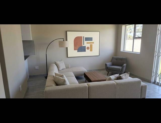 2 BEDROOM PROPERTY TO RENT IN WEST BEACH